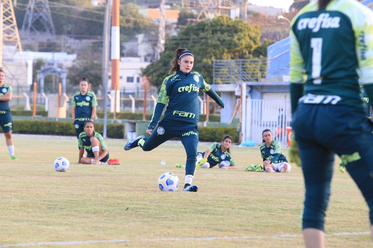 Estrutura de empates das quartas de final e semifinal de futebol