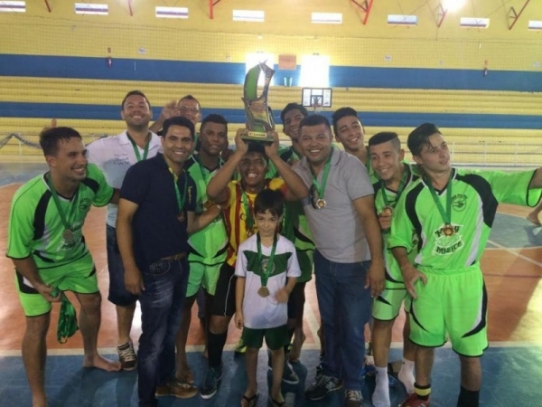 Campeão - Chamados.jpg