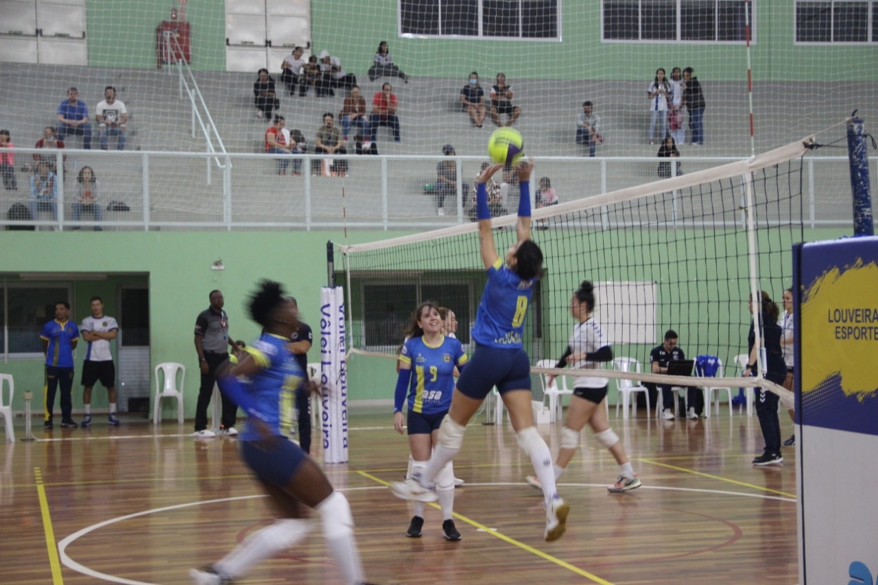 VAMOS TORCER- Louveira estreia no Paulista de vôlei feminino nesta