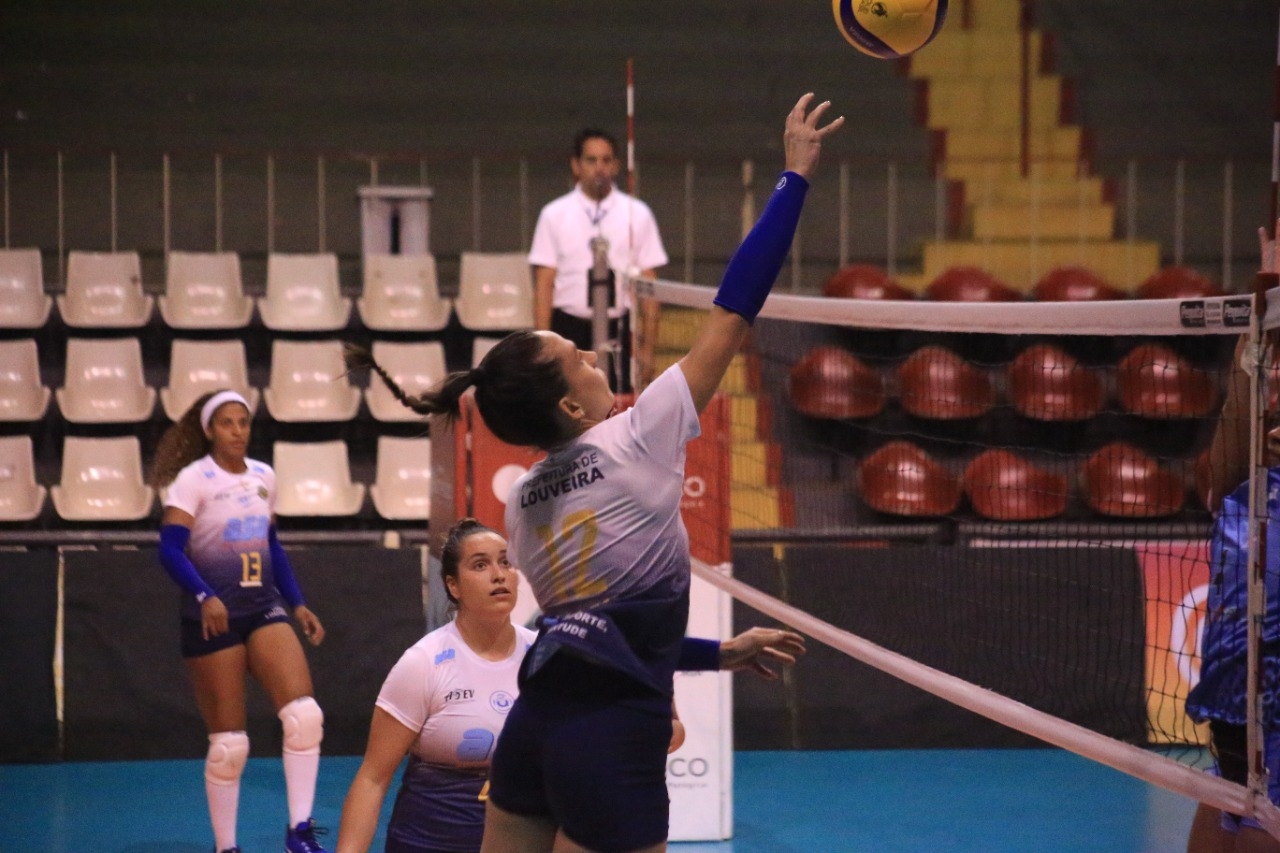 VAMOS TORCER- Louveira estreia no Paulista de vôlei feminino nesta