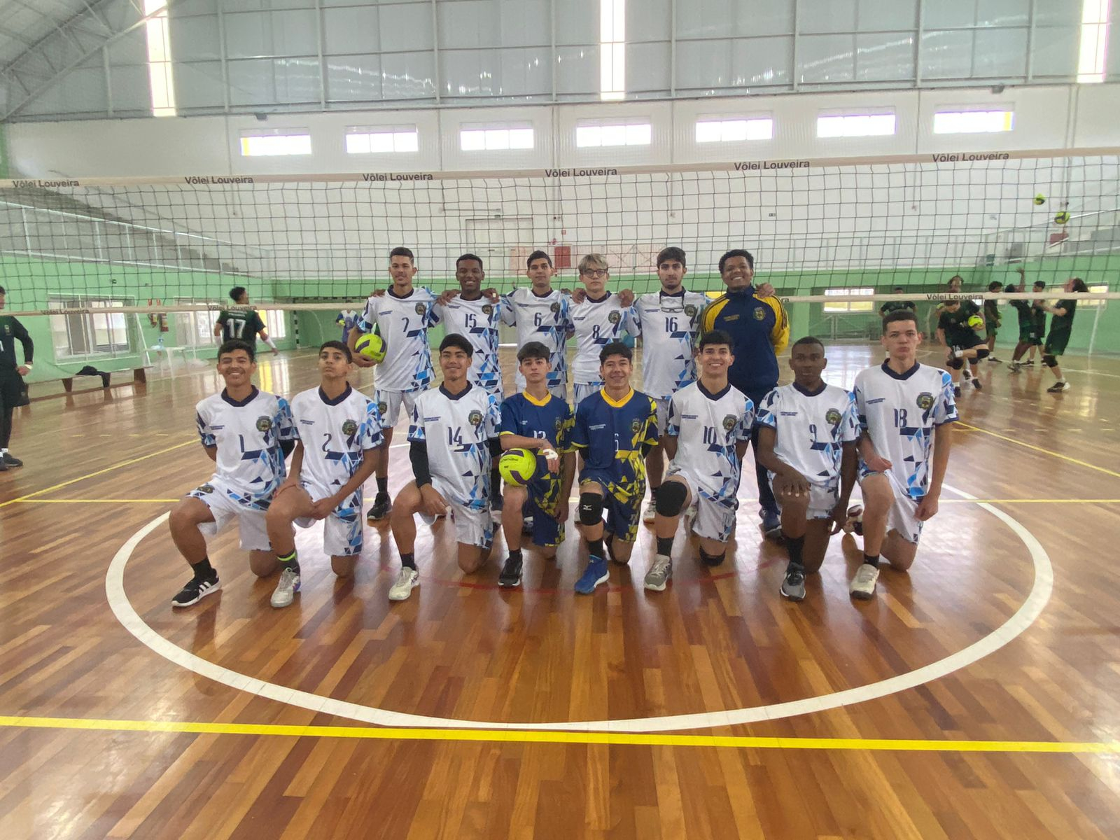 Equipe de Voleibol Feminino Sub-17 de Bragança Paulista participa de mais  uma etapa da IV Copa Vinhedo de Voleibol 2023 - Prefeitura de Bragança  Paulista