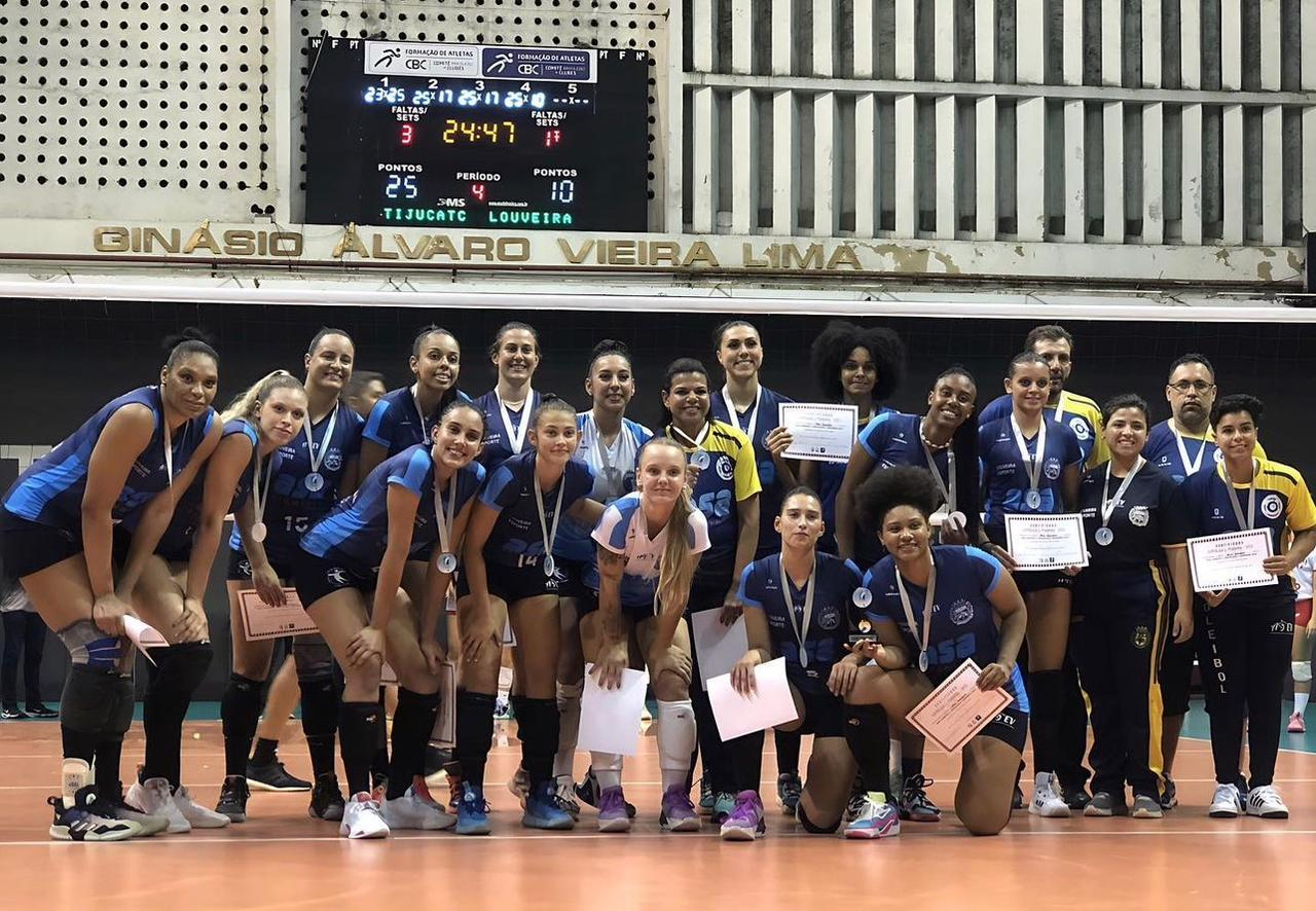 Time de Vôlei feminino de Louveira joga em casa na próxima terça