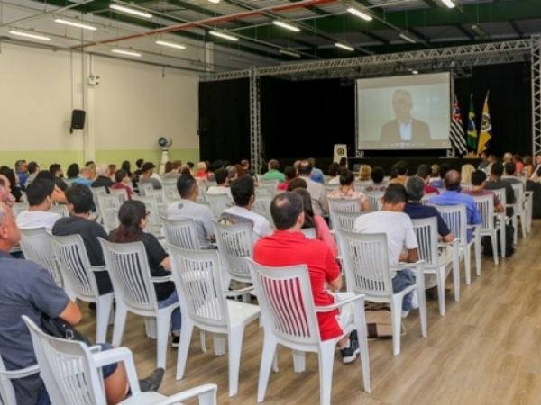 AULA INAUGURAL 02.jpg