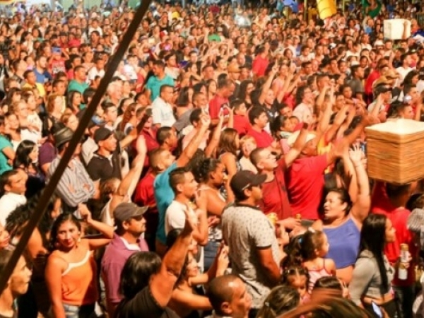 SHOW DO FRANK AGUIAR 08.jpg