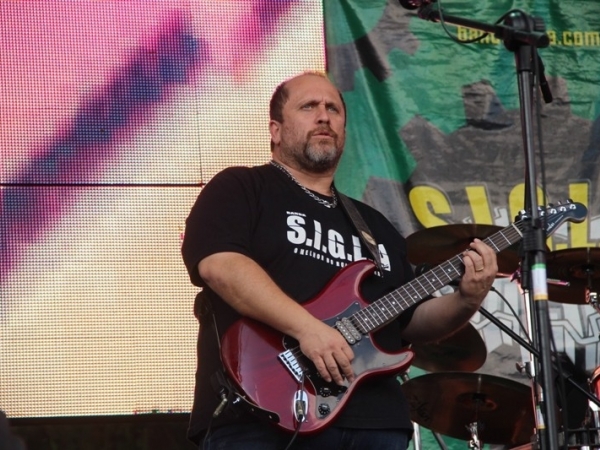 BANDA SIGLA 14.jpg