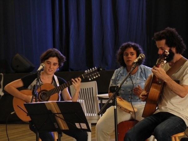 7.ª edição do Sarau Abertamente traz música, improviso e teatro005.JPG