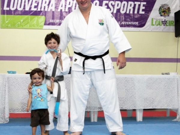 Troca_faixas_do_judô_-_29-11-18_(8).JPG