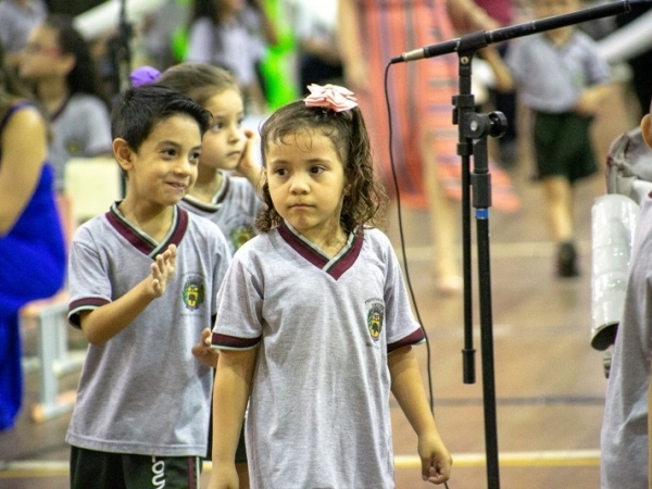 Educação Infantil forma 695 alunos louveirenses028.jpg