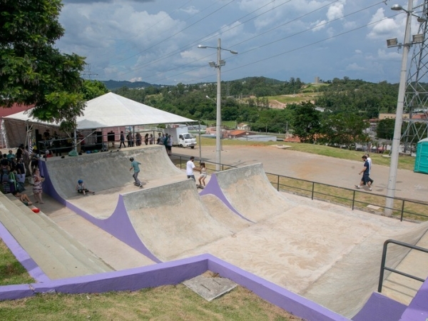 Pista de skate é nomeada em homenagem a músico louveirense03.jpg