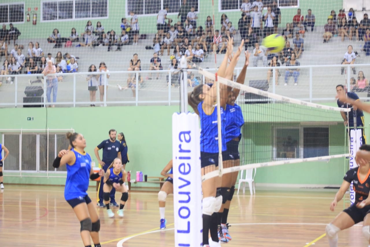 VAMOS TORCER- Louveira estreia no Paulista de vôlei feminino nesta