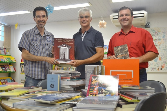 Doação biblioteca